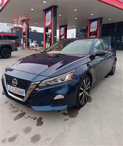 نیسان ئەلتیما